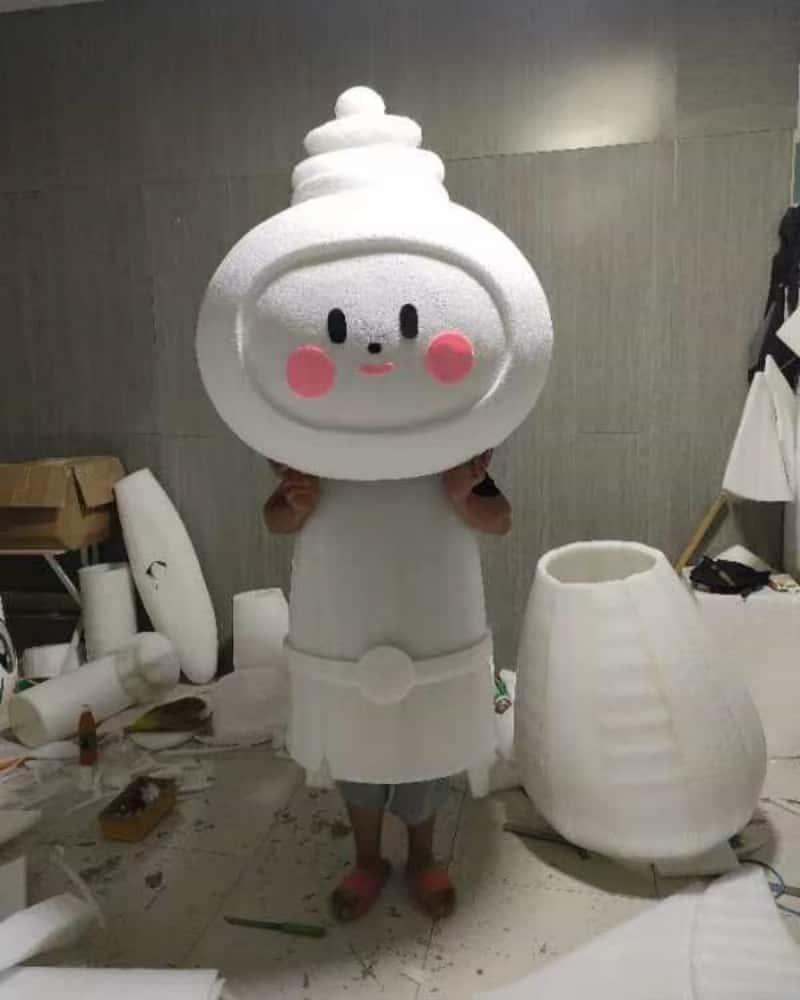White foam model