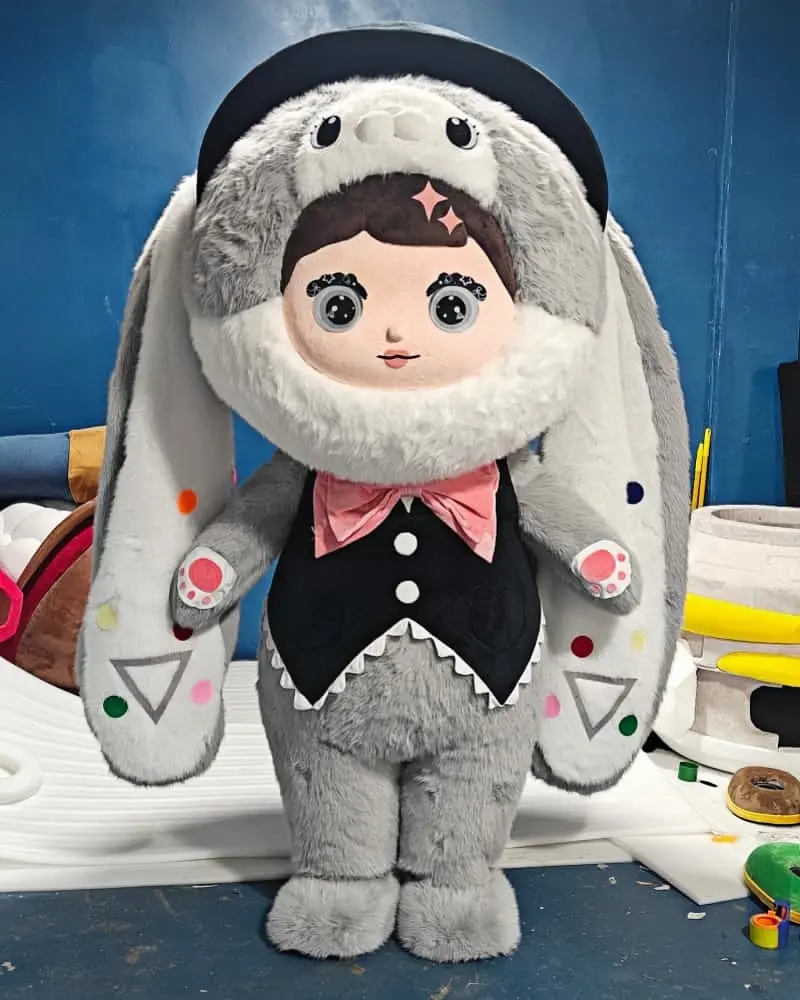 Case 2 finished mascot